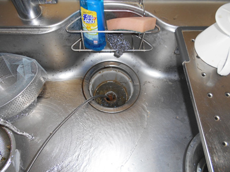 台所の排水管洗浄